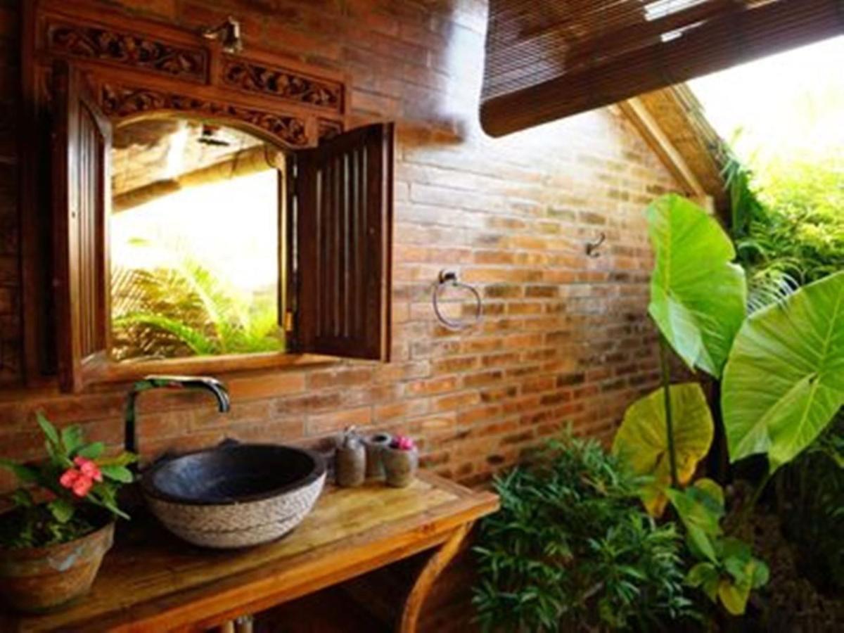 Batu Hill Villa Watukarung Exterior foto